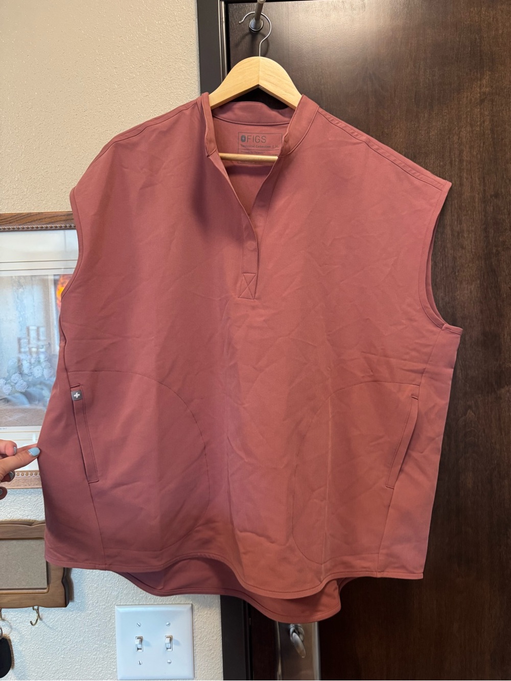 FIGS Mauve Rafaela™ - Oversized Scrub Top